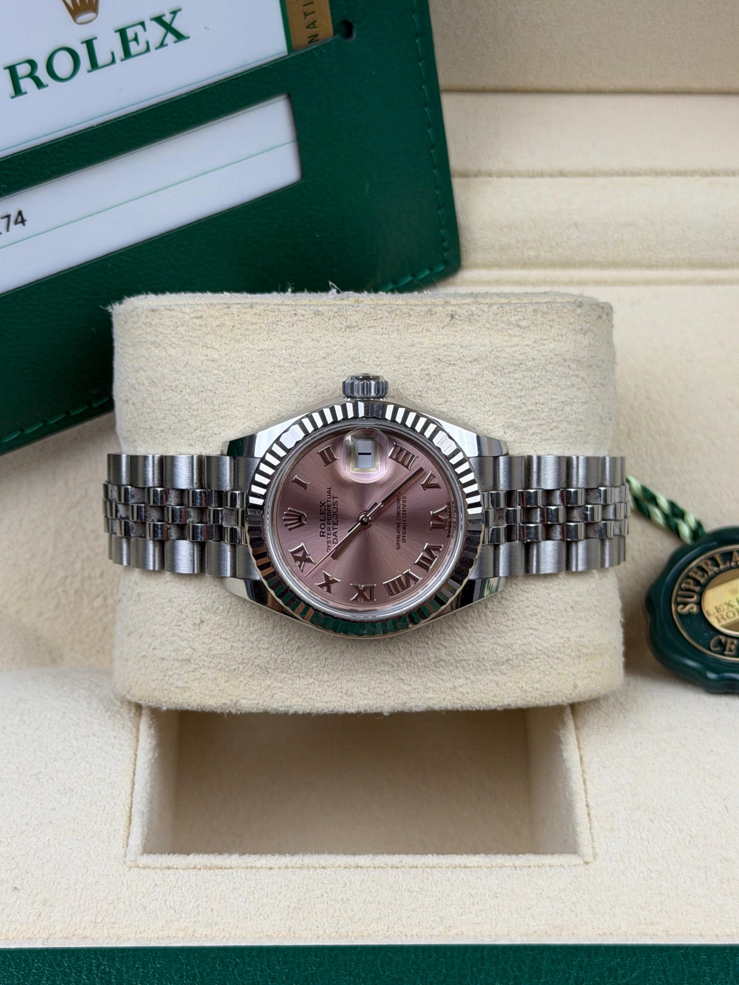 Rolex Lady-Datejust pink roman dial on cushion